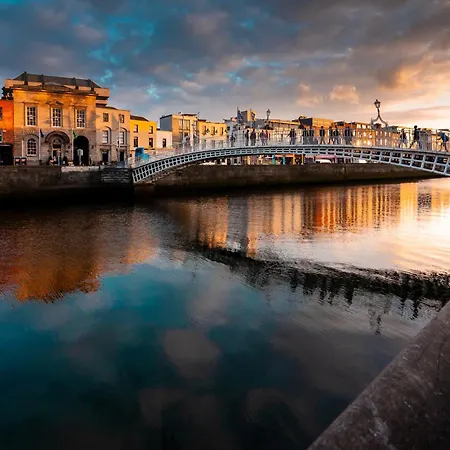 Ha'penny Bridge Apartment